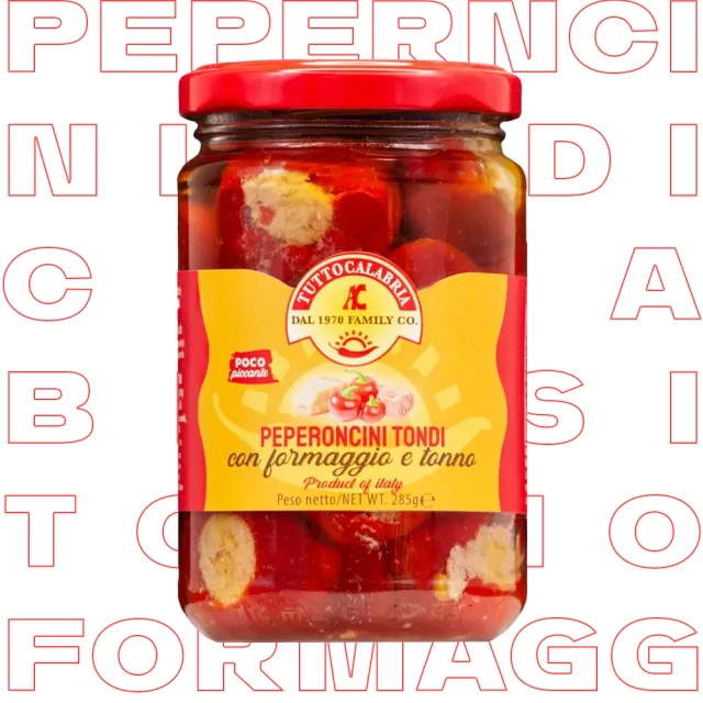 tuttocalabria-peperoncini-ripieni-tonno-e-parmigiano-reggiano-dop-sott-olio image 1
