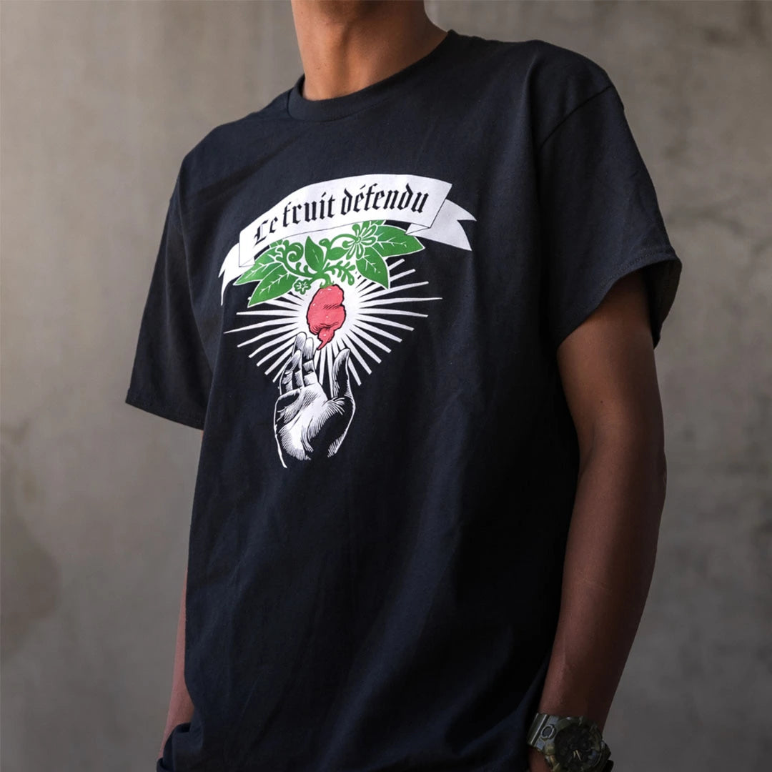 la-pimenterie-t-shirt-le-fruit-d-fendu-coton-noir image 1