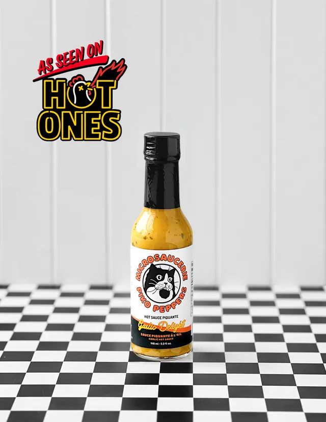 piko-peppers-garlic-delight-sauce-piquante-cr-meuse-l-ail-ferment-e-hot-ones image 1