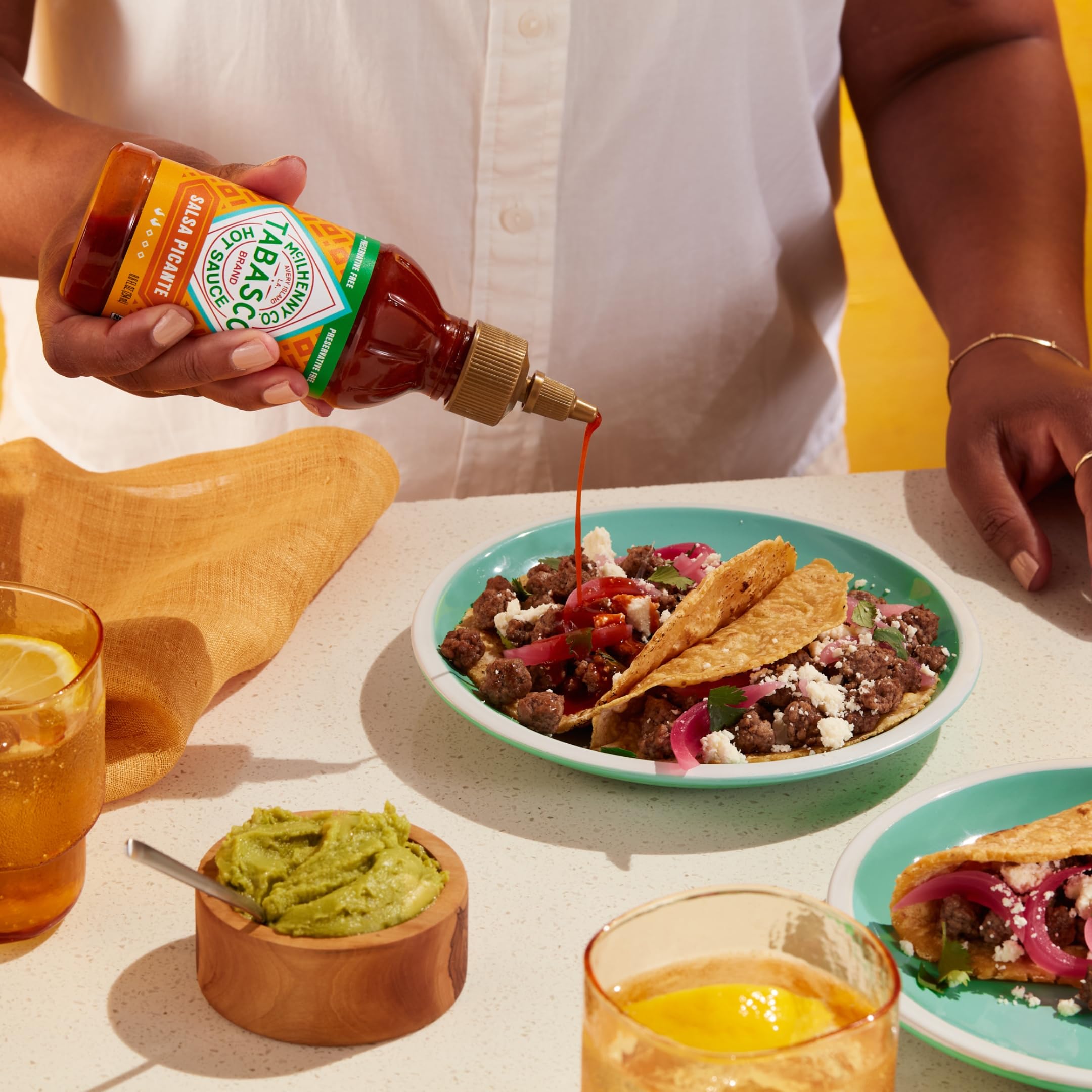 tabasco-coffret-squeeze-3-x-256-ml-sriracha-buffalo-salsa-picante image 3