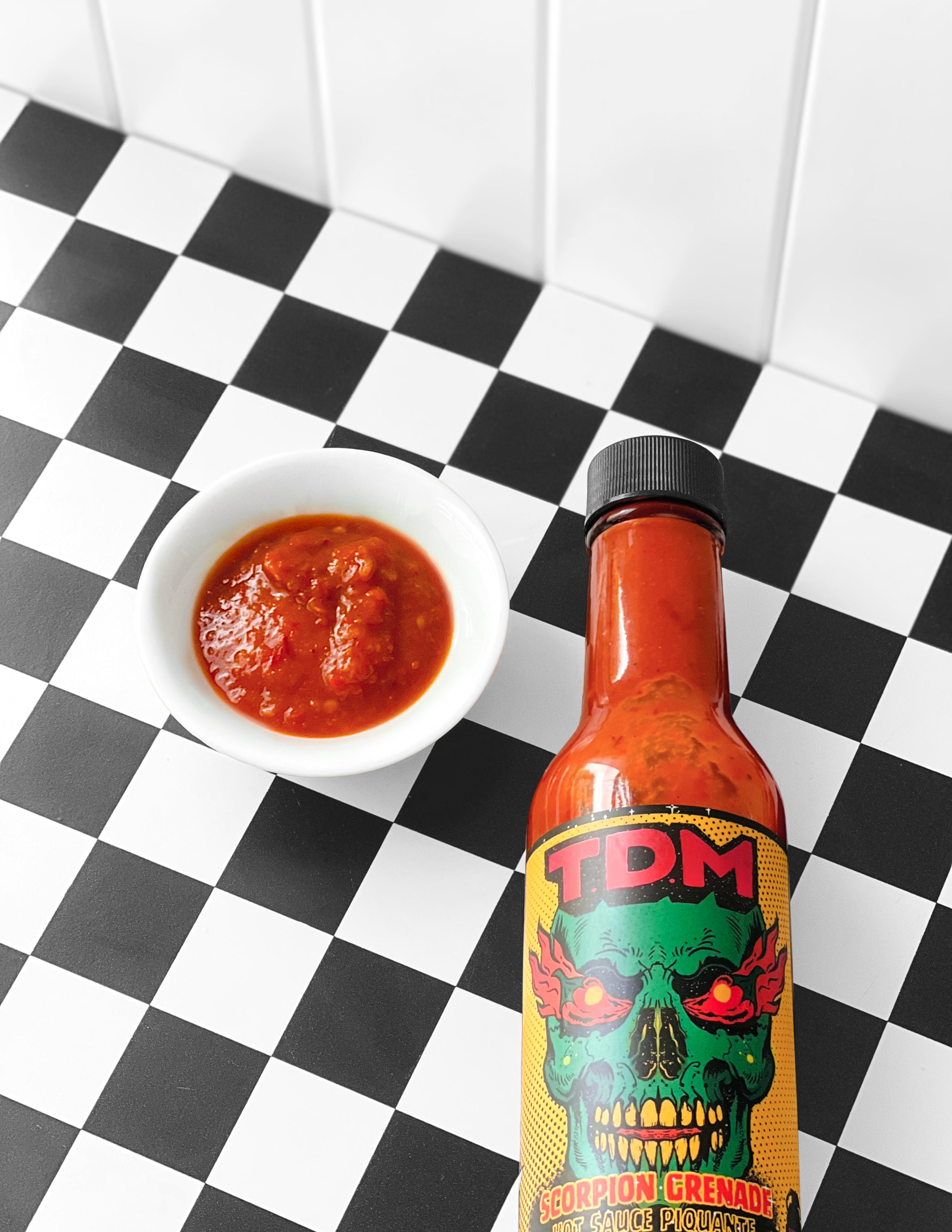 piko-peppers-t-d-m-t-te-de-mort-sauce-piquante-extra-forte image 2
